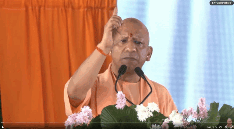 CM Yogi का संदेश साफ, लातों के भूत बातों से नहीं मानते, जब भी दुस्साहस करोगे, ऐसे ही पिटोगे जैसे बरेली के अंदर पीटे गए हो...