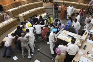 Chandigarh MC Meeting Hungama.