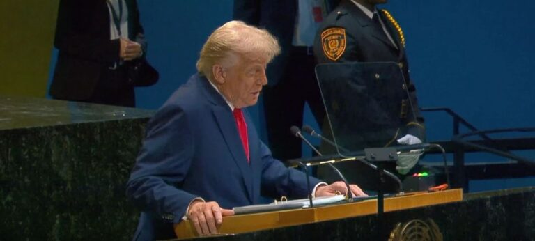 Trump के तेवर देख टेलीप्रॉम्पटर हुआ बेकाबू, UN की लग गई लंका !