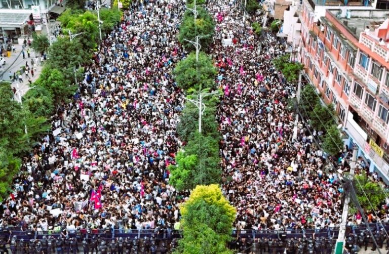 Nepal Protest: 5 बड़ी गलतियां जो PM OLI को पड़ रही हैं भारी, नेपाल की नई क्रांति की पड़ताल में बड़ा खुलासा !