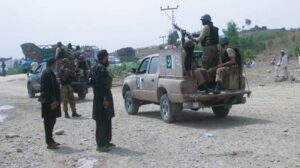 Pakistan में गृहयुद्ध जैसे हालात, भयंकर खूनी संघर्ष में 19 सैनिक मारे गए, 45 आतंकी भी ढेर !