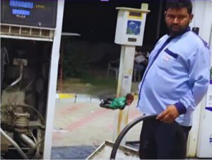 Petrol Pump Fuel Theft Gang.