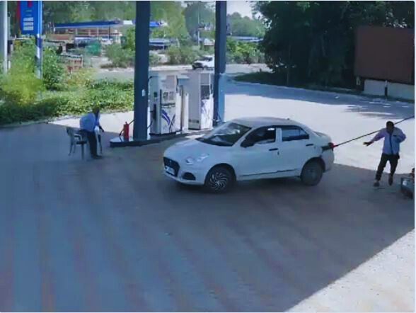 Petrol Pump Fuel Theft Gang.