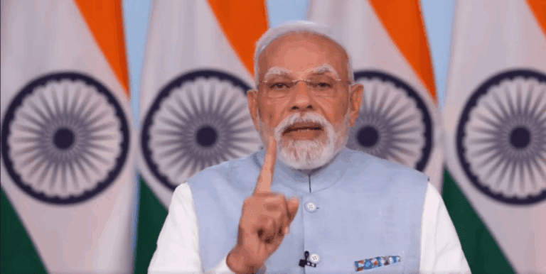 Trump की दादागीरी के बीच PM Modi ने देश को दे दिया वो मंत्र, जो भारत का बदल देगा भविष्य !