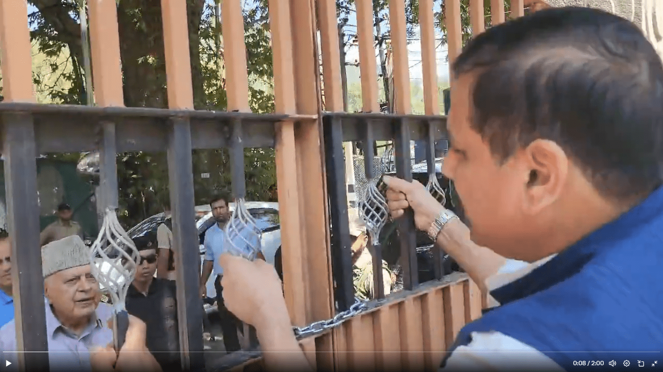 कौन हैं Mehraj Malik, जिनकी गिरफ्तारी पर Jammu-Kashmir से लेकर Delhi तक हलचल मच गई,जानिए पूरा मामला !