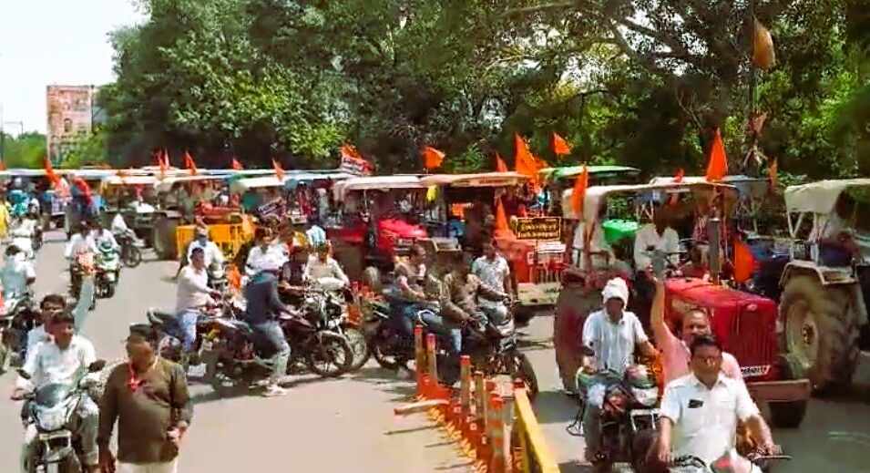 Ujjain में RSS से जुड़े किसान संघ ने BJP सरकार के खिलाफ खोला मोर्चा, नहीं बनी बात तो किसान लेंगे बड़ा फैसला!