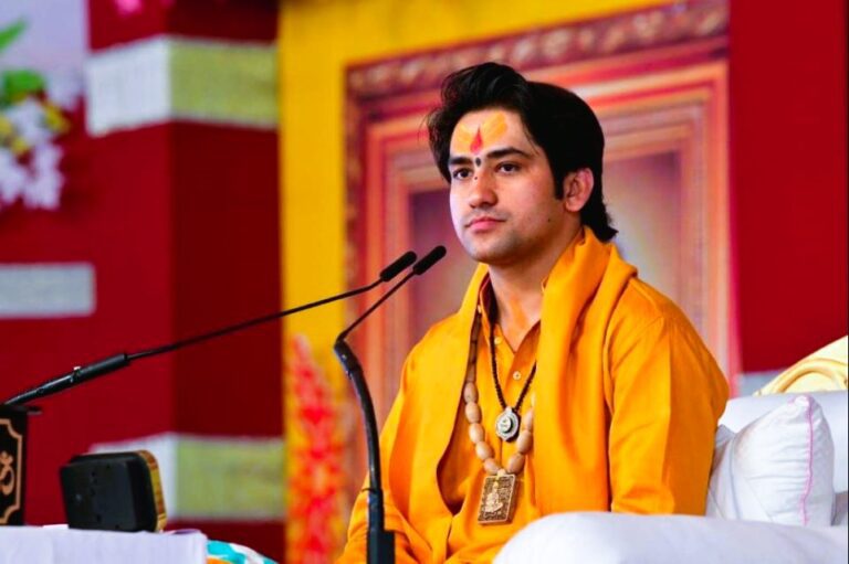 विदेशी ताकतों के निशाने पर Bageshwar Baba Dhirendra Shastri, अब खुलेंगे कई बड़े राज ?