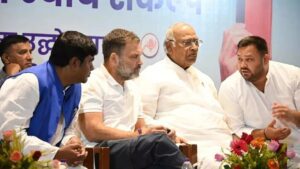 Bihar Election 2025: Lalu Yadav-Congress की बातचीत से महागठबंधन में सीट शेयरिंग का फॉर्मूला सेट, जानिए क्या है Plan