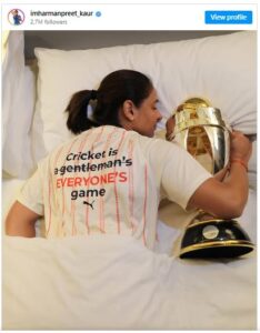 Harmanpreet Kaur's post on Instagram । World Champion बेटियों को 90 करोड़ का इनाम किसने दिया ?