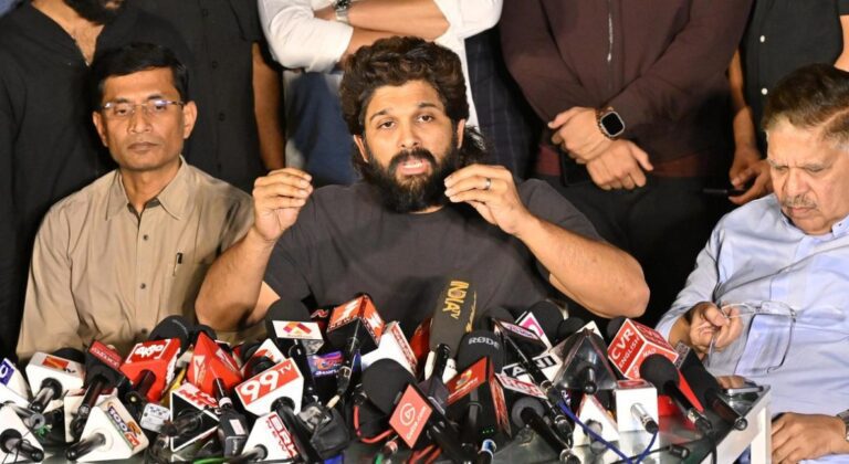 Pushpa 2 Premiere Stampede Case: Allu Arjun के खिलाफ पुलिस के आरोप तय, अब बढ़ेगी मुश्किल !