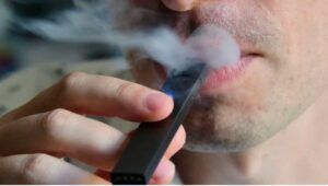 BJP Vs TMC On Smoking. 