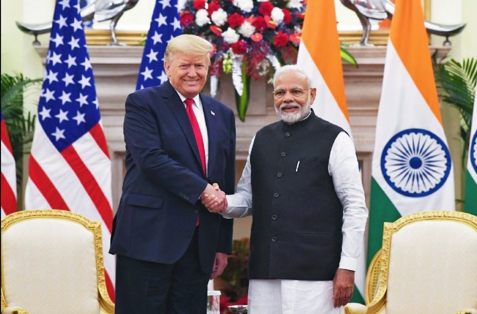 PM Modi-Trump की फोन पर बात, क्या कुछ बड़ा होने वाला है ?