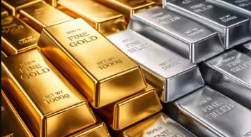 Gold-Silver Crash: अचानक फीकी पड़ गई सोना-चांदी की चमक !