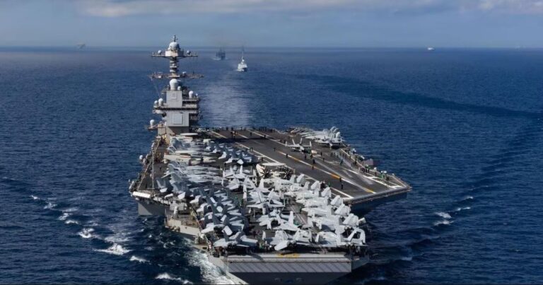 Middle East में जंग लड़ने गई Trump की सेना ‘पॉटी वॉर’ में उलझी, US वॉरशिप USS Gerald R. Ford पर टॉयलेट संकट से मचा बवाल !