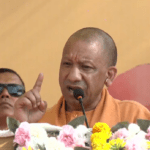 सीतापुर में CM Yogi का सख्त संदेश, दुश्मन आंख लगाए बैठा है, बंटे तो कटने के रास्ते खुल जाएंगे