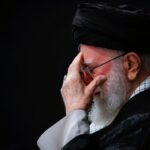 Fringe Theory: Ayatollah Ali Khamenei की मौत की ख़बर झूठी ? Iran का US-Israel के साथ Bluff Game !