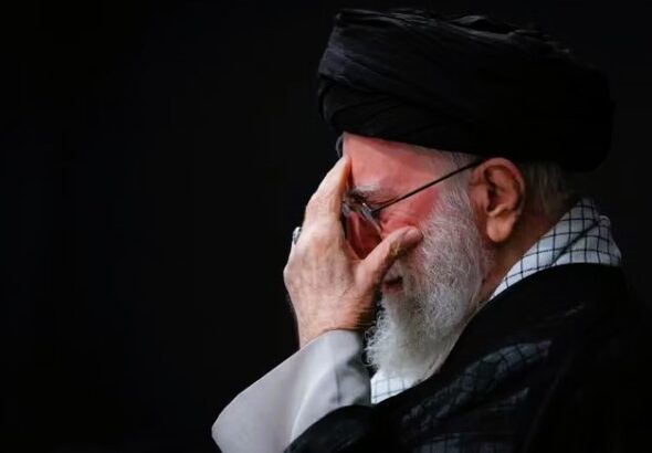 Fringe Theory: Ayatollah Ali Khamenei की मौत की ख़बर झूठी ? Iran का US-Israel के साथ Bluff Game !